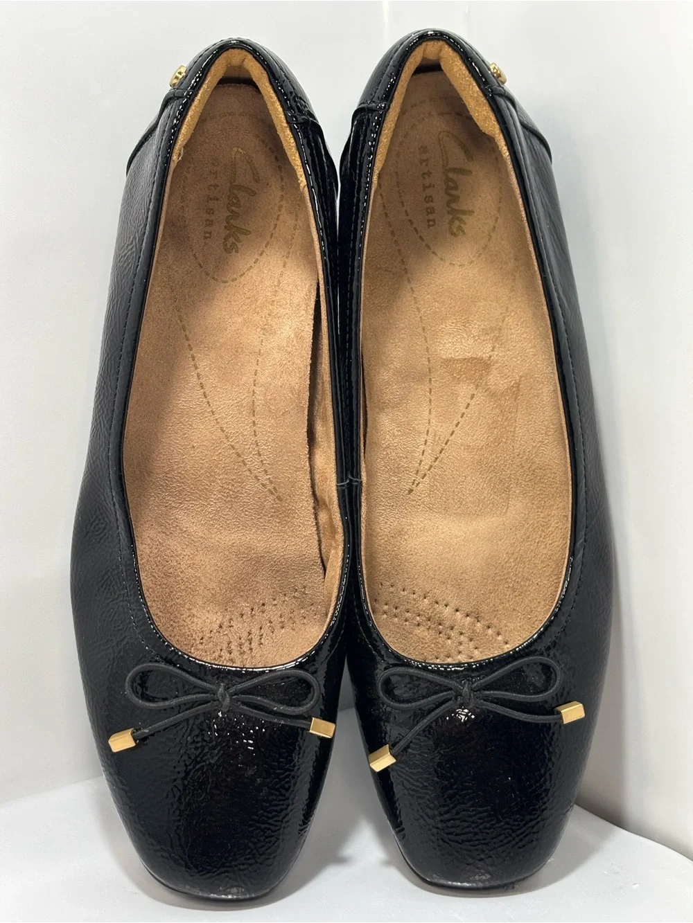 Clarks Artisan Women's 7 M Black Patent Tips Texture Square Toe Bow Ballet Flat